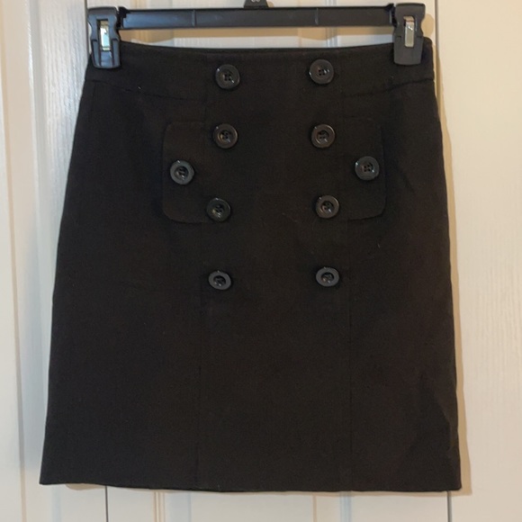 Ann Taylor Petites SZ 0P Black Mini Skirt Cute Front Button Detail and Side Zip - Picture 14 of 14
